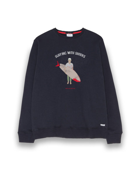 Sudadera hombre Surfing With Sharks